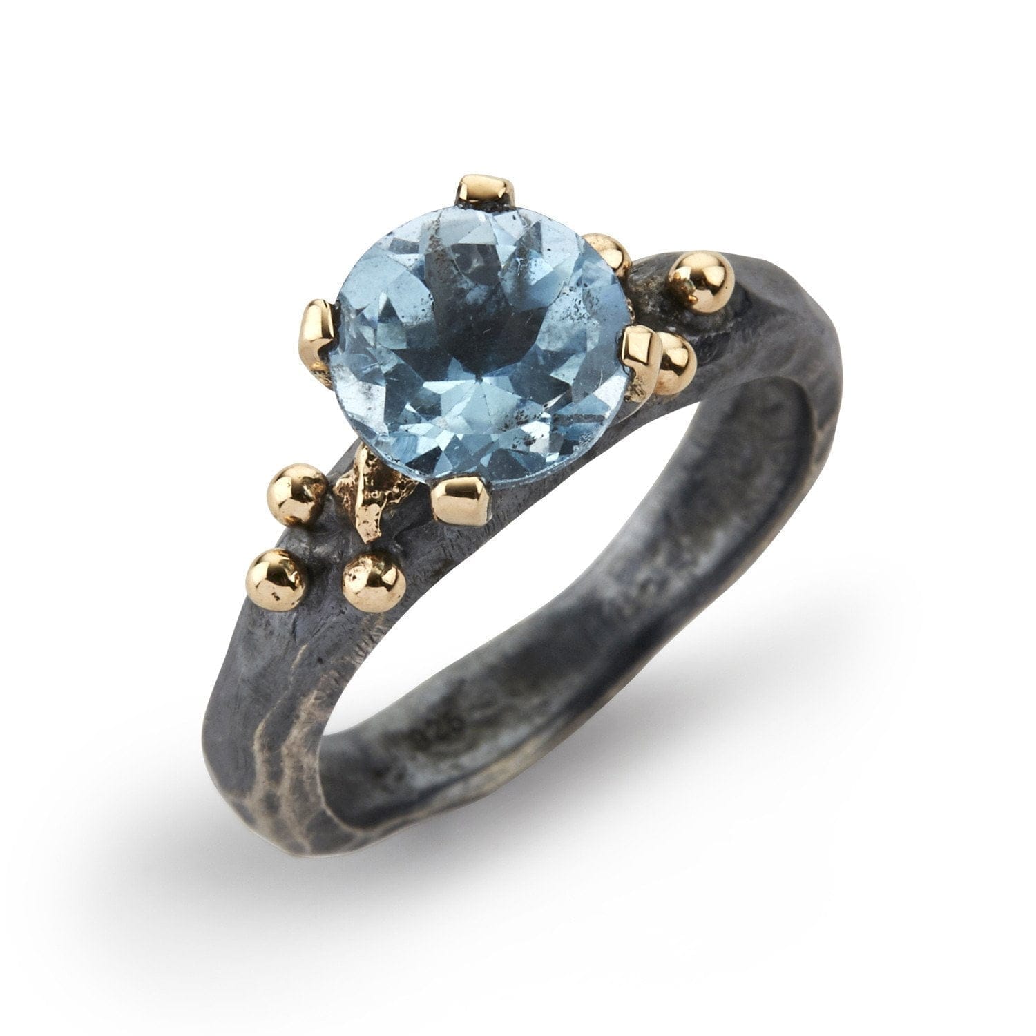 By Birdie Rockefeller Blue ring, oksidert sølv med gullkuler og akvamarin