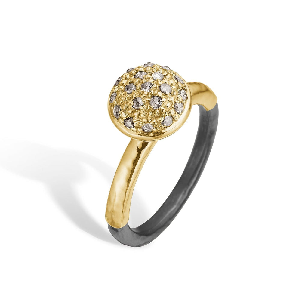By Birdie Victoria Rose Pavert ring, gull med diamanter