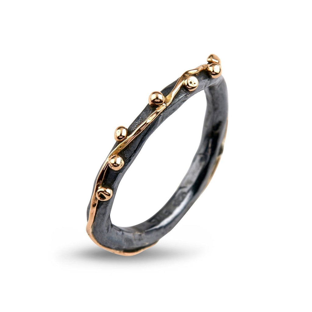 By Birdie Zeus ring, oksidert sølv med gullkuler