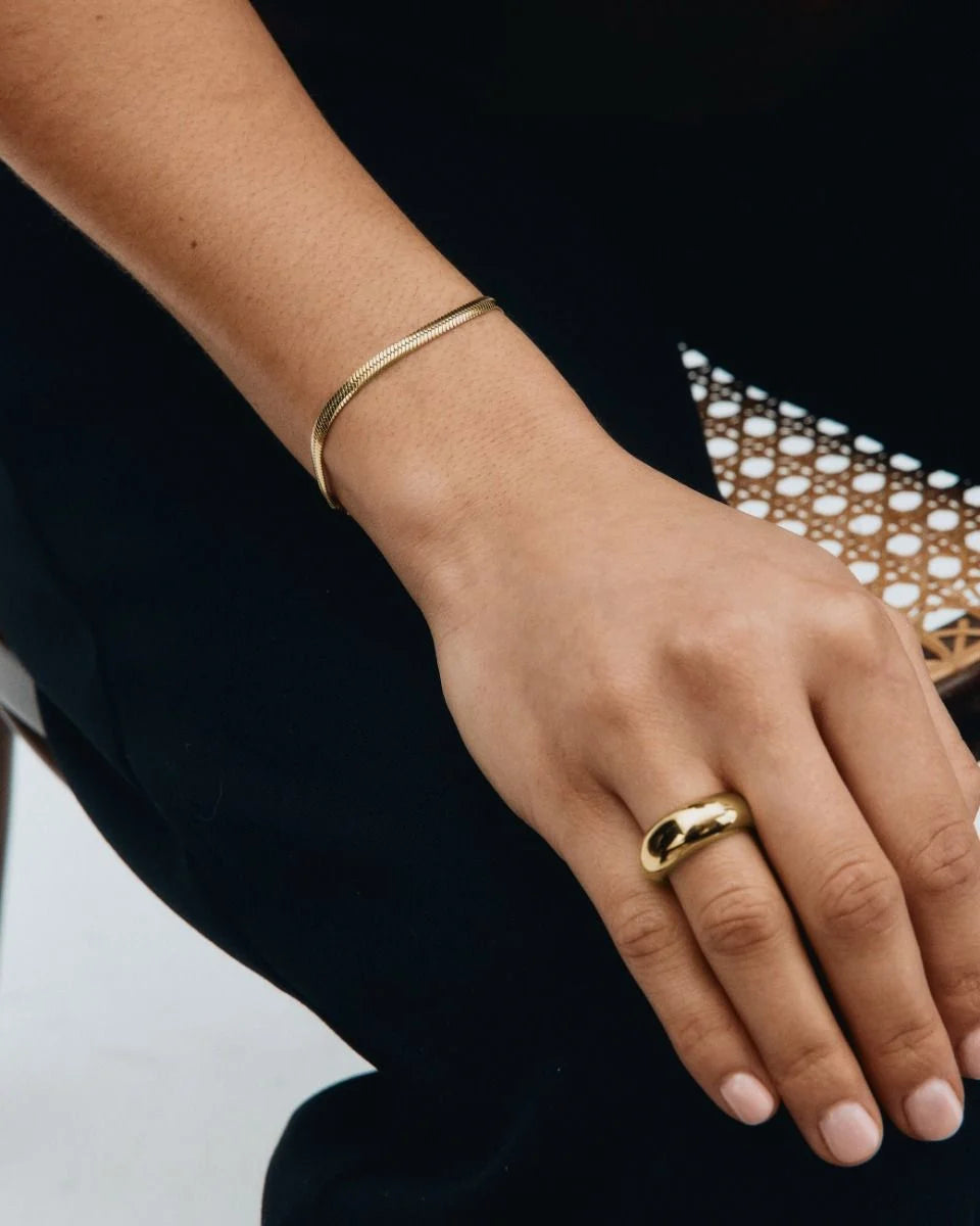Edblad Herringbone armbånd i forgylt stål