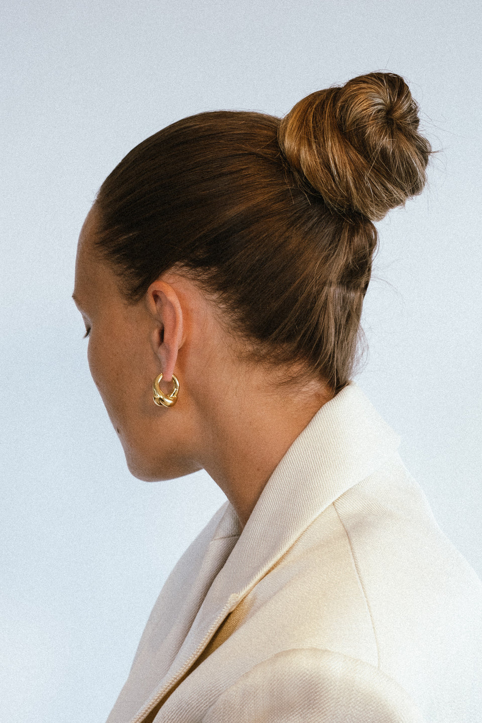 Josephine Rose Hoop Large øredobber, forgylt sølv