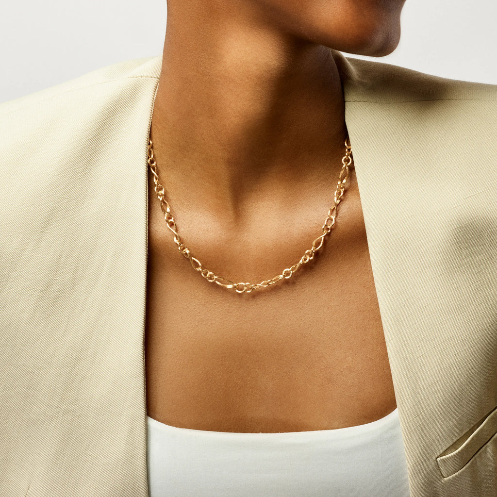 Love Collier mini, gull Ole Lynggaard Copenhagen 4