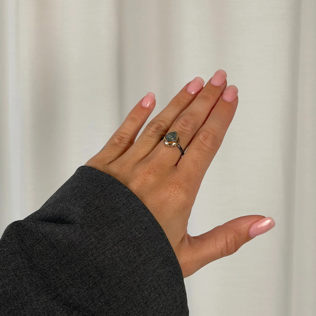 Mary Aqua Raw ring, gull og sølv