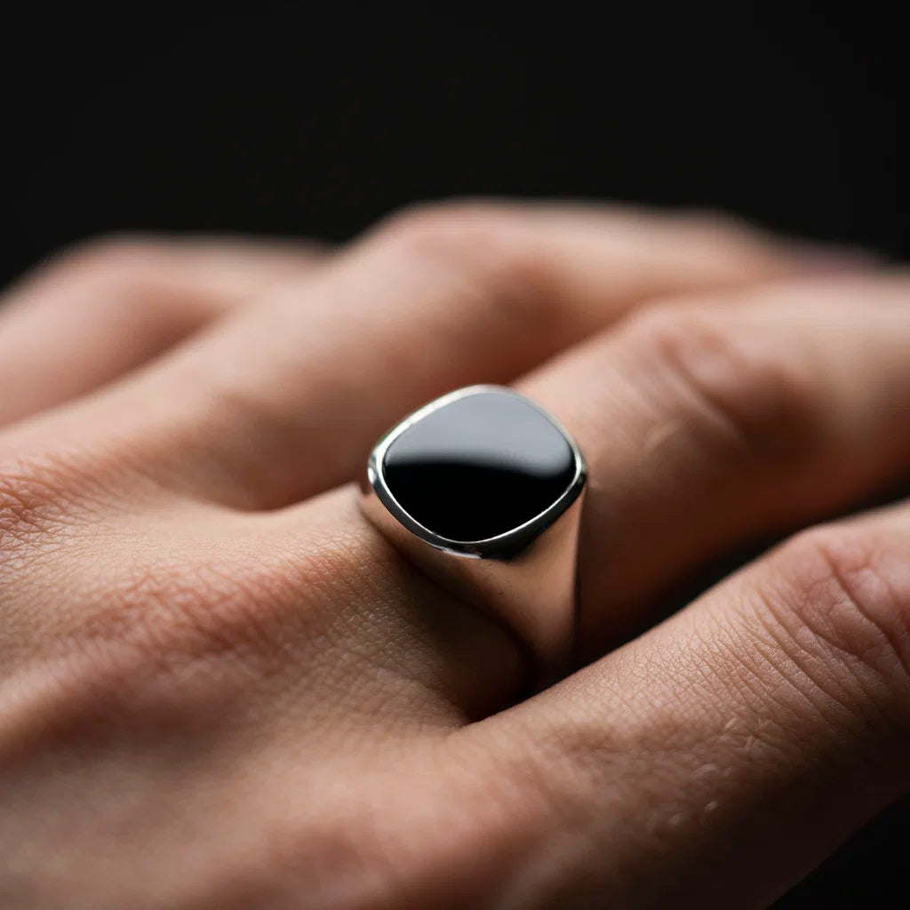 NC Christophersen Ring med Onyx, sølv