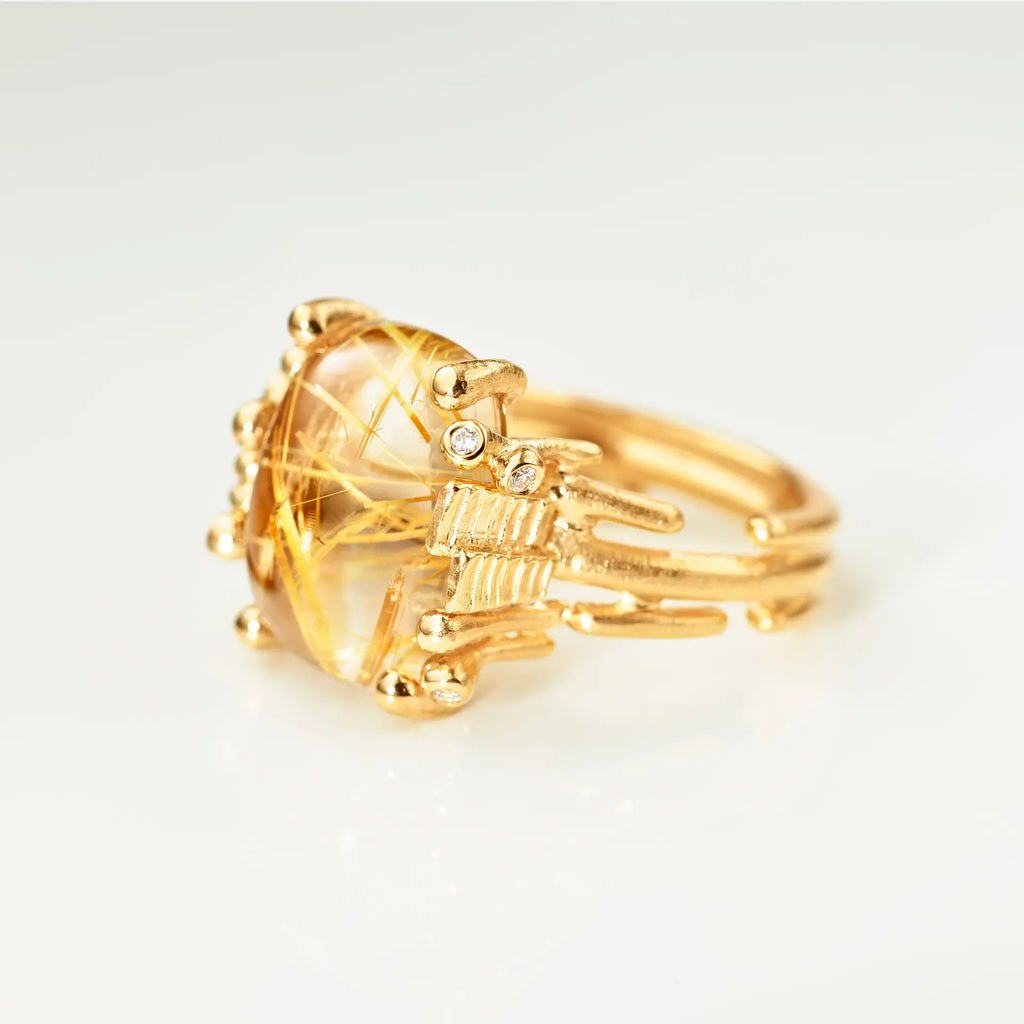 Ole Lynggaard Copenhagen BoHo gull ring medium med rutillkvarts