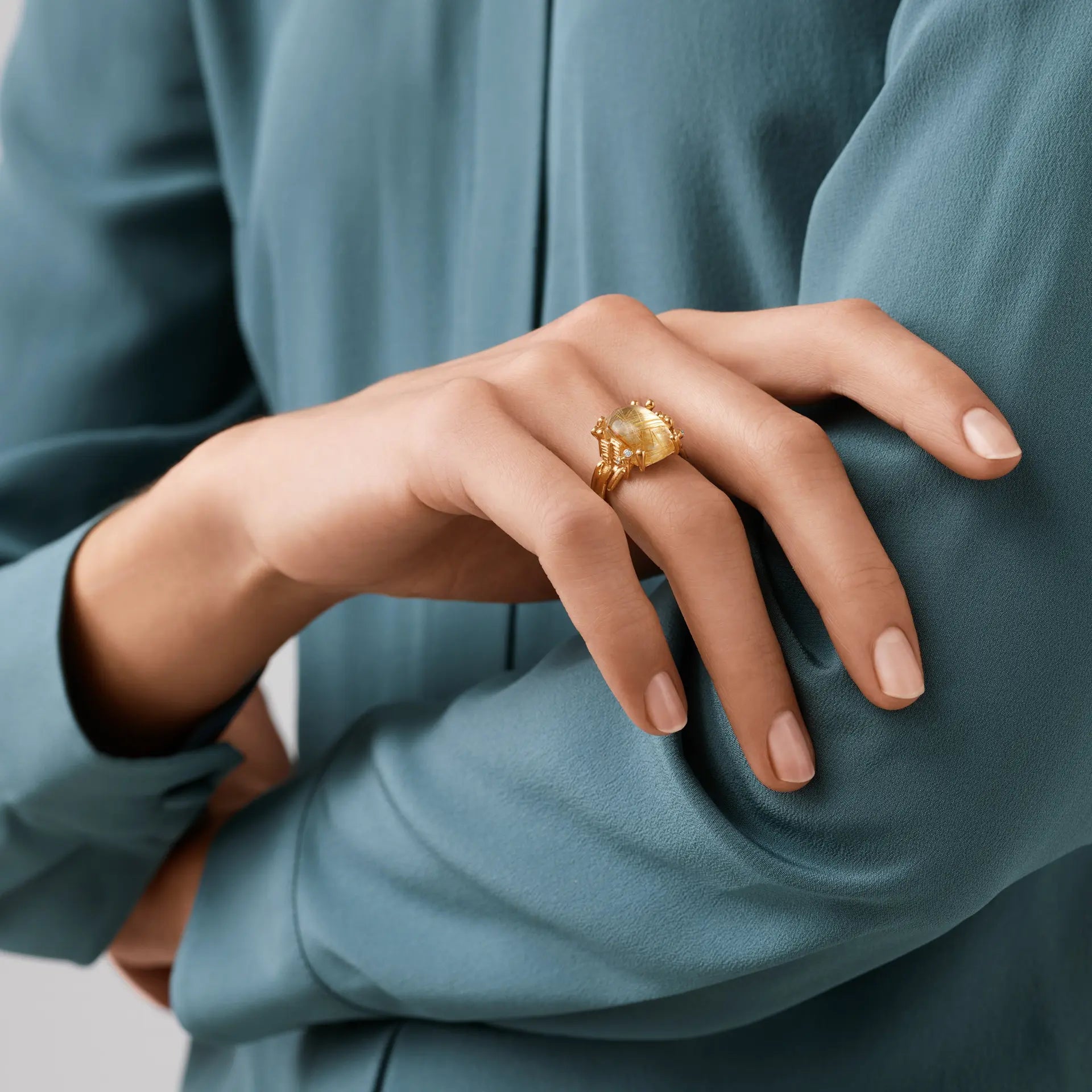 Ole Lynggaard Copenhagen BoHo gull ring medium med rutillkvarts