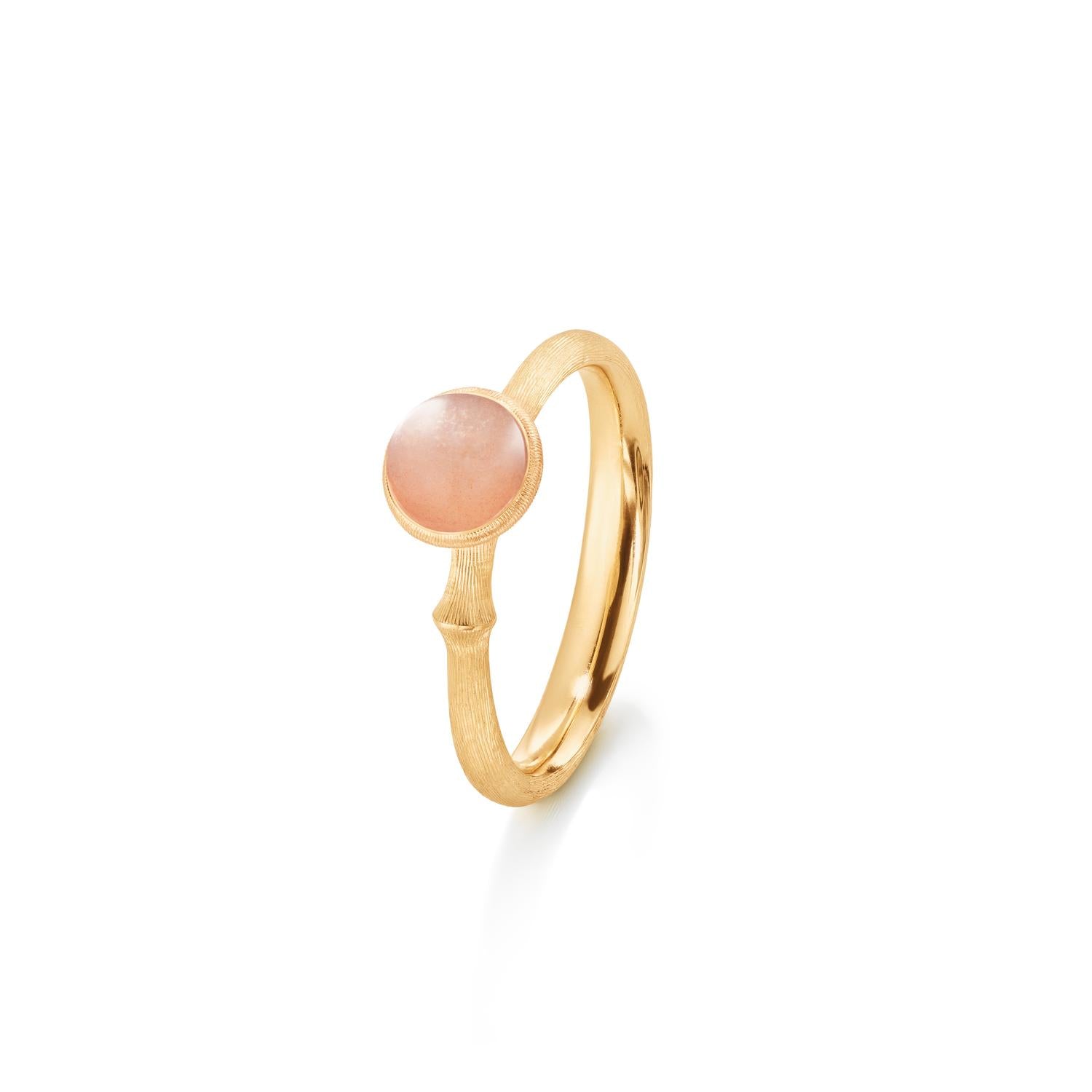 Ole Lynggaard Copenhagen Lotus ring 0 med blush månesten, gull