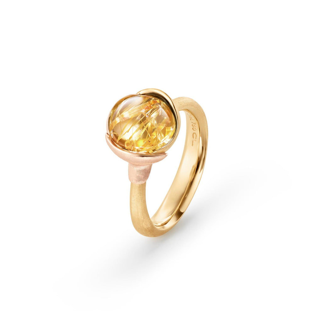 Ole Lynggaard Copenhagen Lotus ring 1 med rutilkvarts, gull