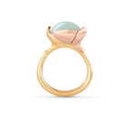 Ole Lynggaard Copenhagen Lotus ring 3 med akvamarin, gull og diamanter