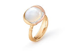 Ole Lynggaard Copenhagen Lotus ring 3 med hvit månesten, gull og diamanter