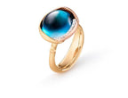 Ole Lynggaard Copenhagen Lotus ring 3 med london blå topas, gull og diamanter