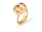 Ole Lynggaard Copenhagen Lotus ring 3 med rutilkvarts, gull og diamanter