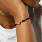 Ole Lynggaard Copenhagen Snakes armbånd mini charm sort, gull